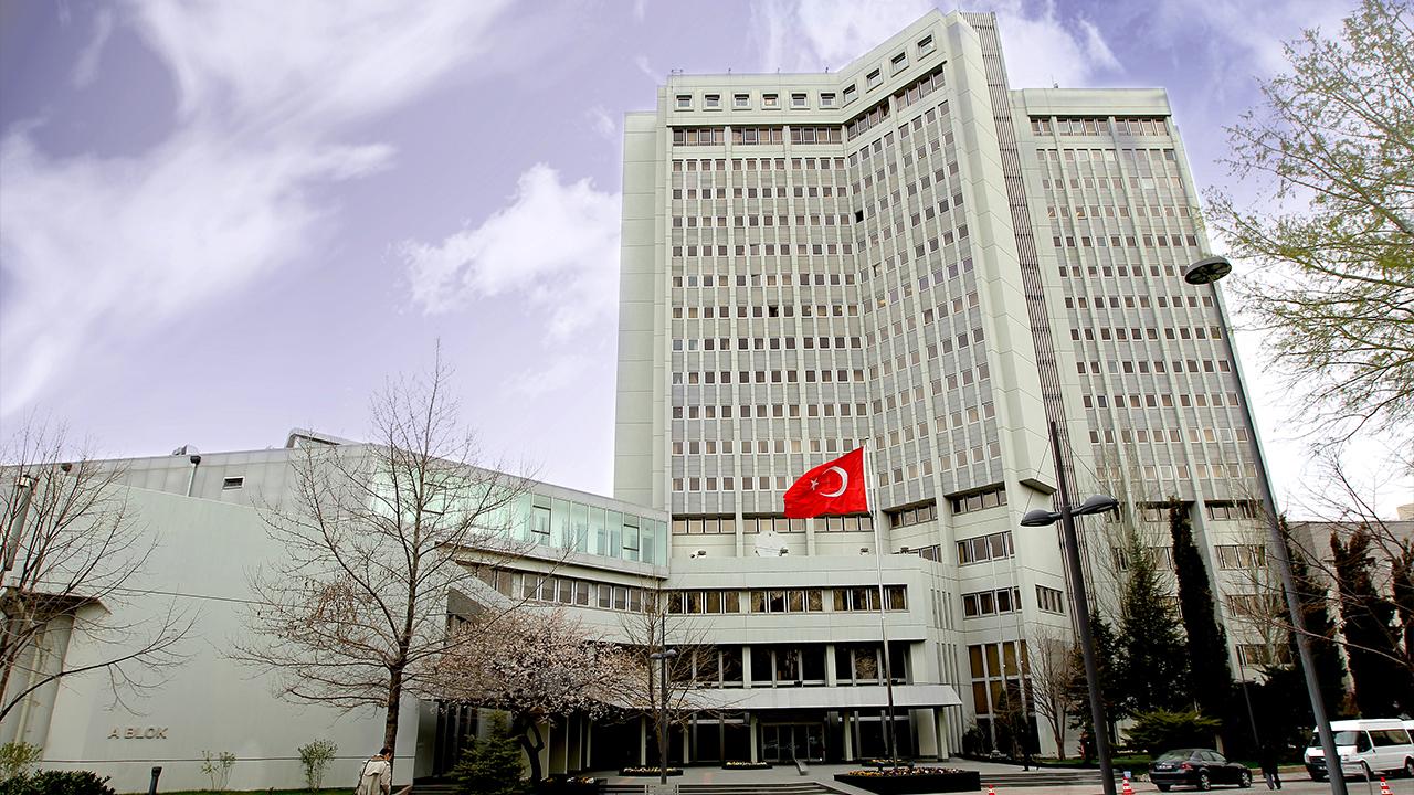 Dışişleri Bakanlığı’ndan Yurtdışında Yaşayan Türk Vatandaşlarına ”Güvenlik” Uyarısı”